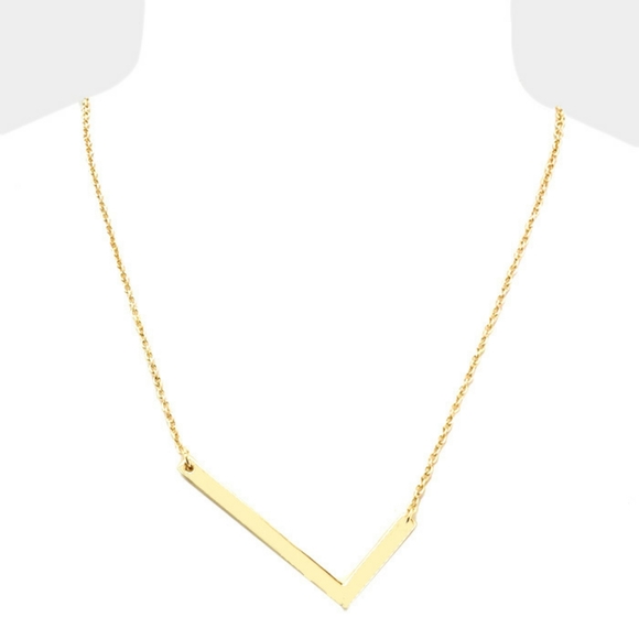 Gold Monogram "L" Large Initial Pendant Necklace - Picture 1 of 2